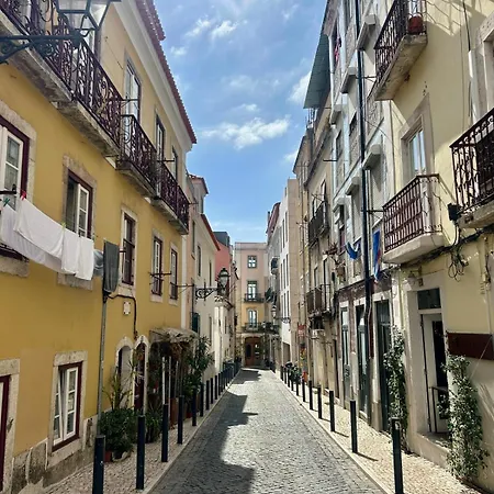 דירה C3 Charm & Confort In Bairro Alto! 18th Century Building, Very ליסבון