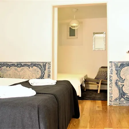 Appartement C3 Bairro Alto Cozy Romantic Loft In 18th Century Building Lissabon